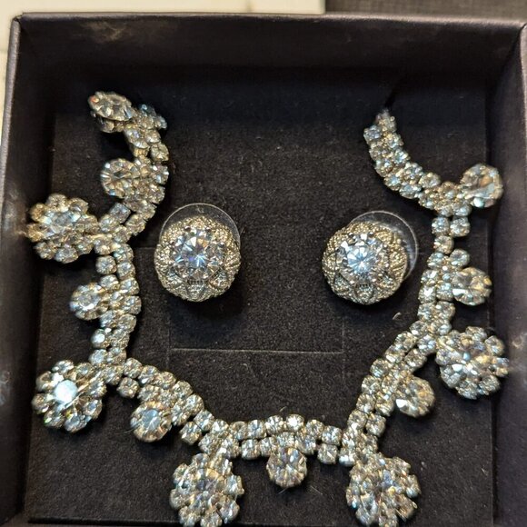 Crystal Silver Tone Choker Necklace with Matching Earrings Bridal Wedding Party - Picture 4 of 7